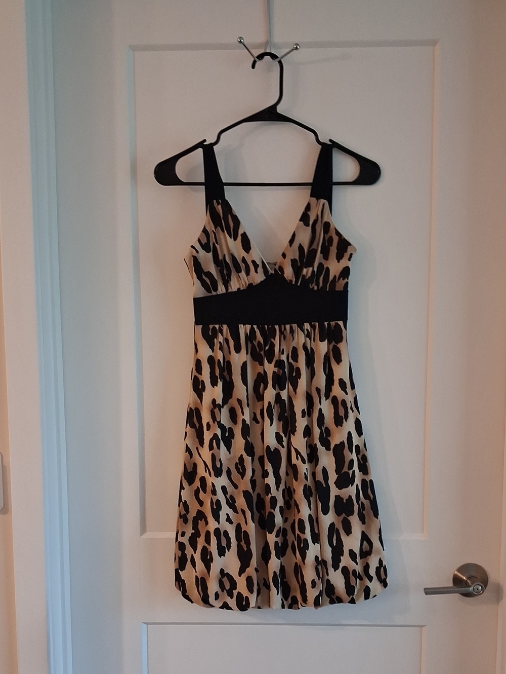 Women’s Leopard Print V-Neck Dress - Black and Tan